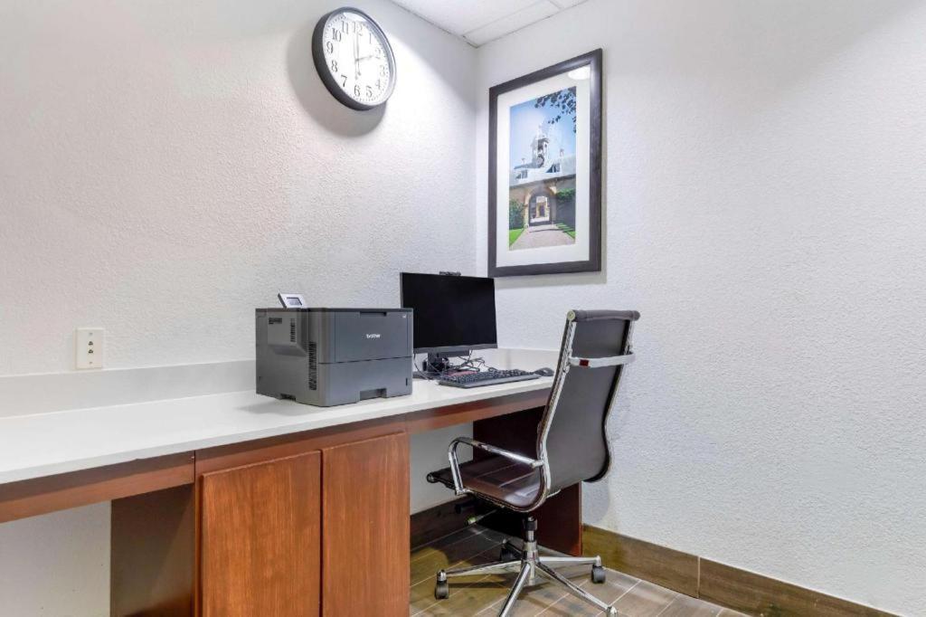 Comfort Suites Copperas Cove Экстерьер фото